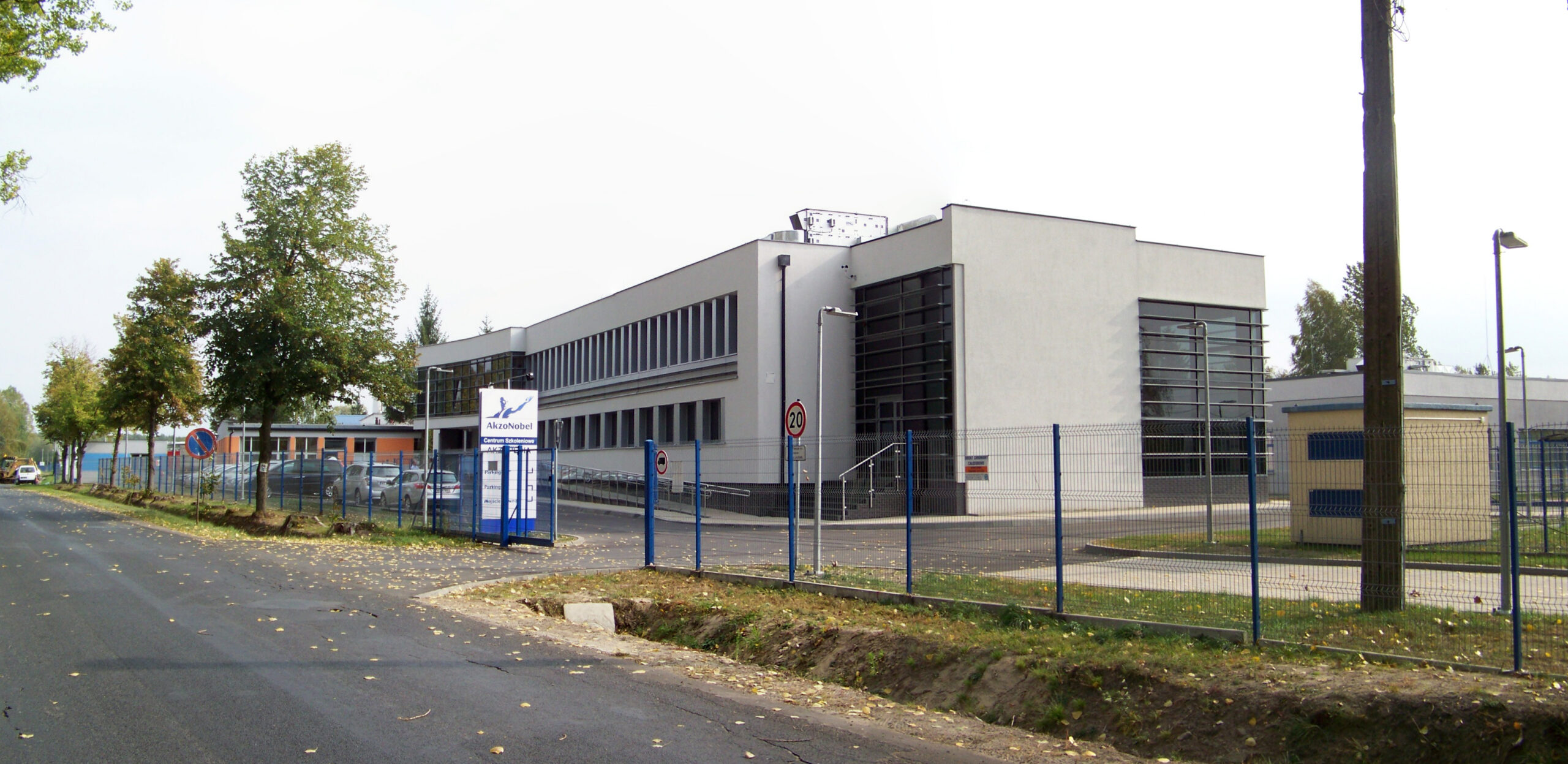 Budynek biurowy dla AKZO NOBEL w Pilawie