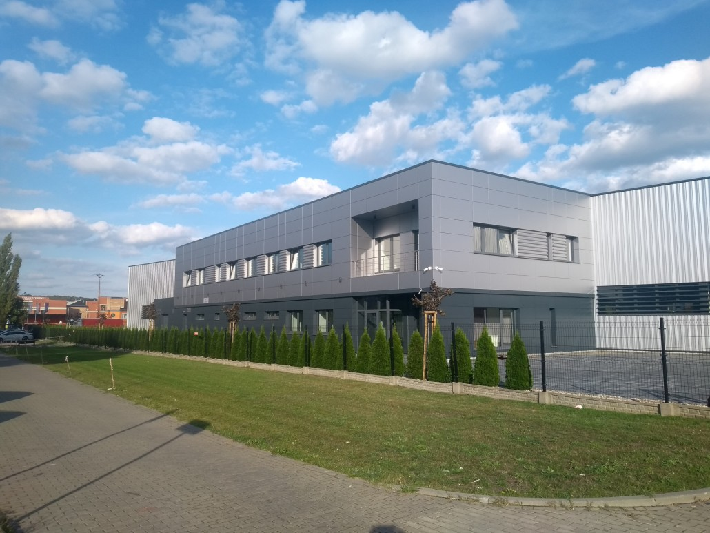 Zakład produkcyjny maszyn pakujących